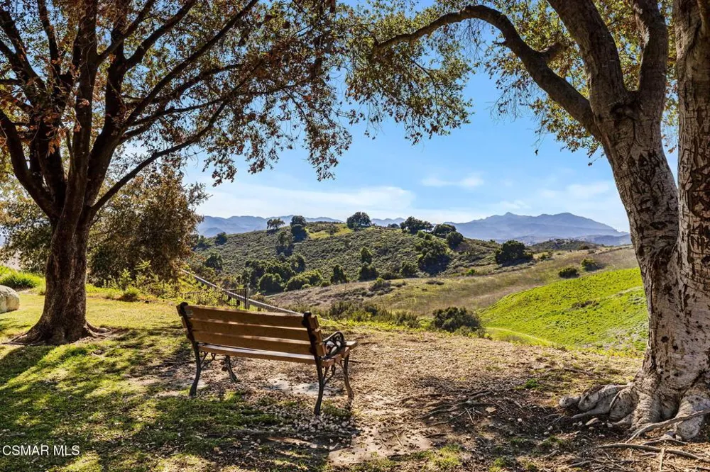 578 Via Colinas Westlake Village, CA 91362