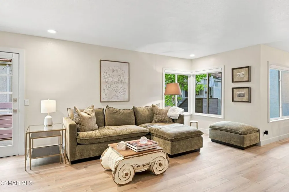 578 Via Colinas Westlake Village, CA 91362