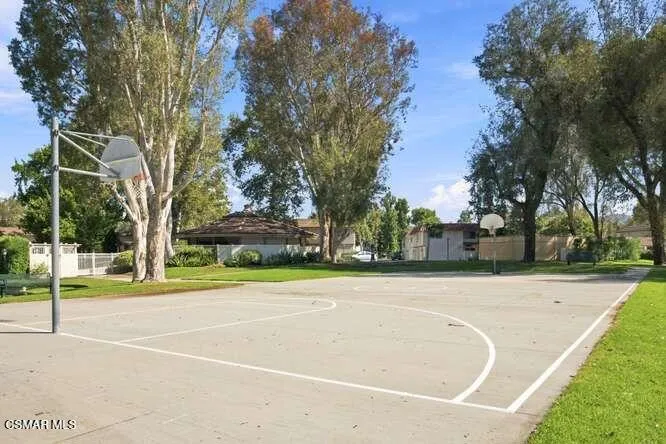 1218 Landsburn Circle Westlake Village, CA 91361