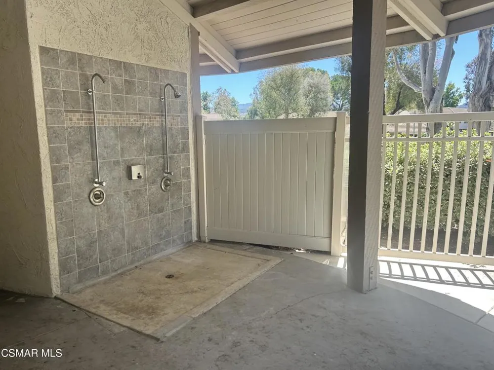 1218 Landsburn Circle Westlake Village, CA 91361