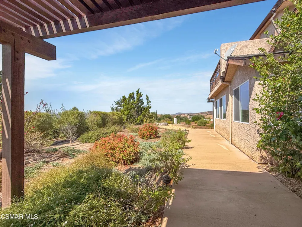 2161 Stoneman Street Simi Valley, CA 93065