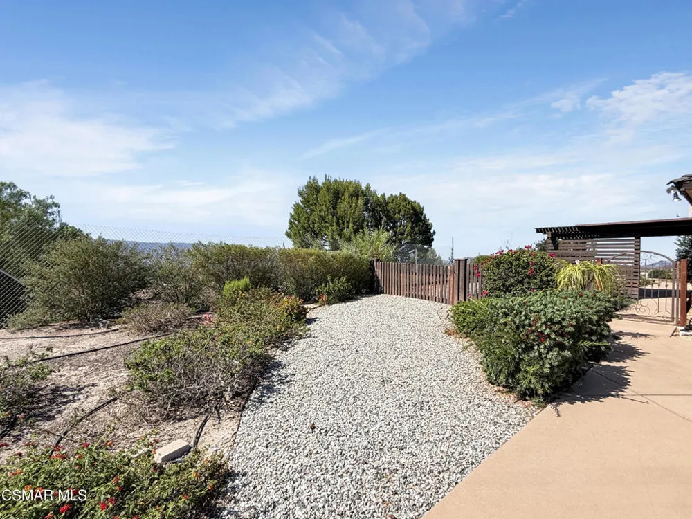 2161 Stoneman Street Simi Valley, CA 93065