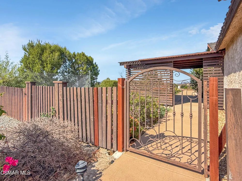 2161 Stoneman Street Simi Valley, CA 93065