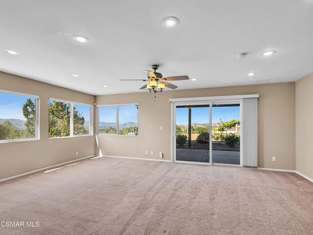 2161 Stoneman Street Simi Valley, CA 93065