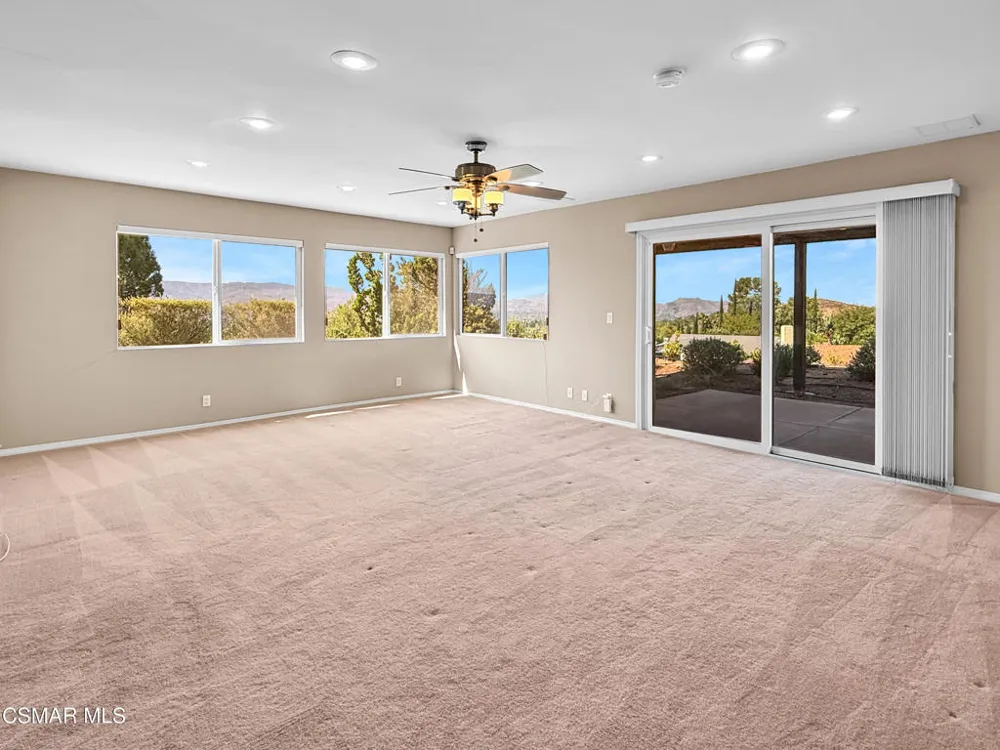 2161 Stoneman Street Simi Valley, CA 93065