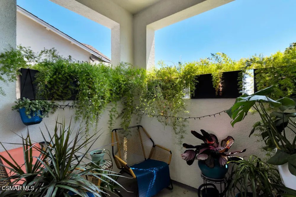 2742 Haley Point Drive #105 Ventura, CA 93003