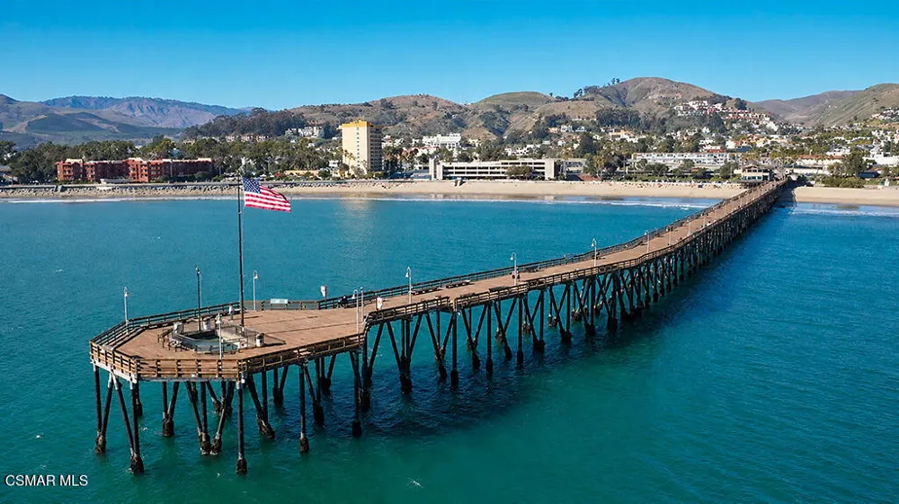 2742 Haley Point Drive #105 Ventura, CA 93003