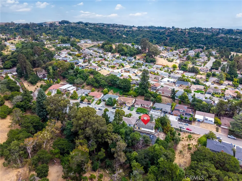 3370 Saddle Hayward, CA 94541