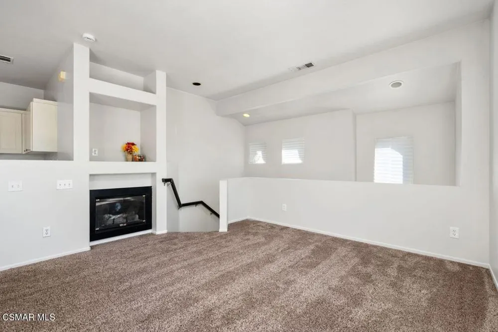 26963 Hillsborough Parkway #72 Valencia, CA 91354