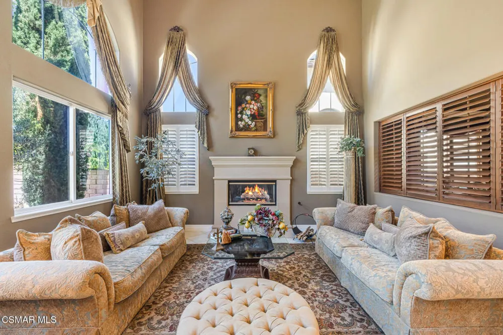 4567 Bristlecone Circle Moorpark, CA 93021