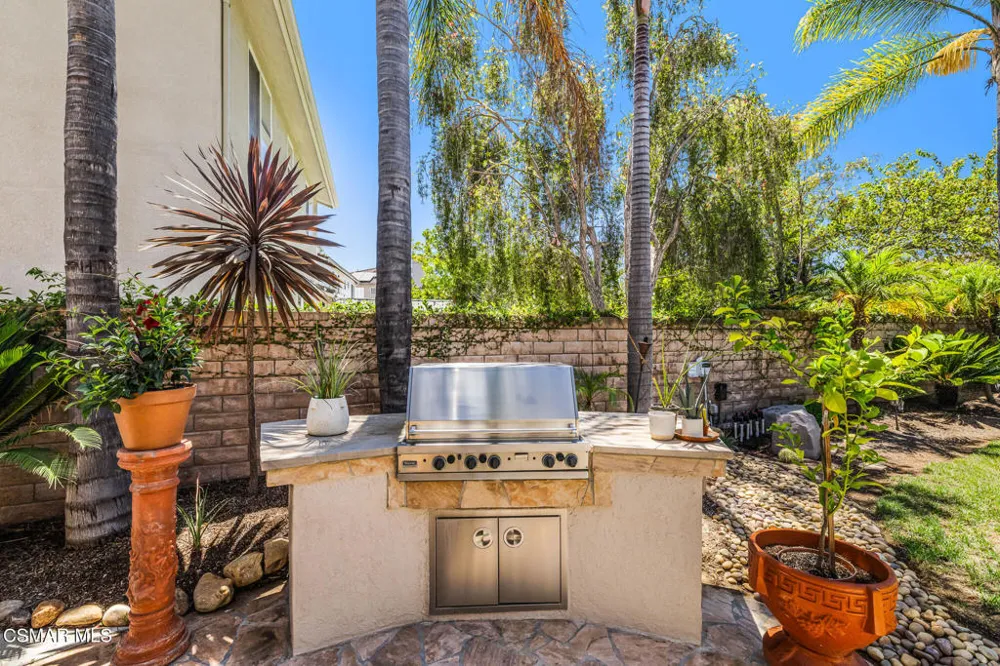 4567 Bristlecone Circle Moorpark, CA 93021