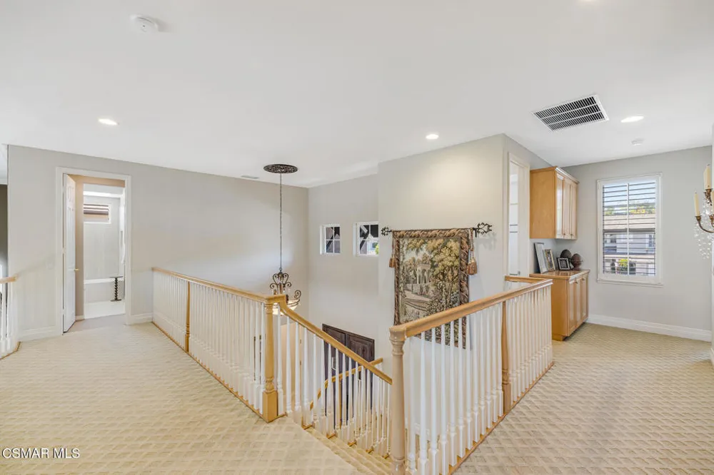 4567 Bristlecone Circle Moorpark, CA 93021
