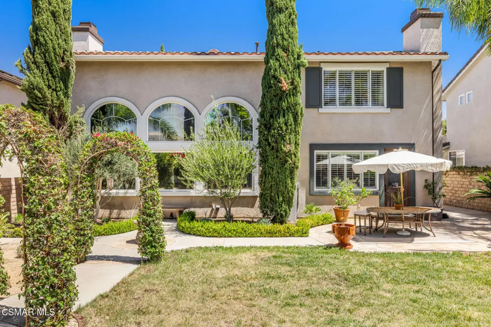 4567 Bristlecone Circle Moorpark, CA 93021
