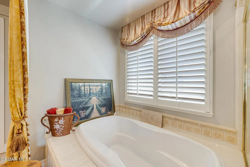4567 Bristlecone Circle Moorpark, CA 93021