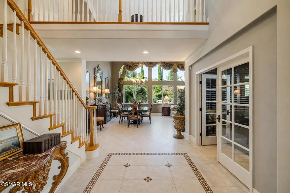 4567 Bristlecone Circle Moorpark, CA 93021