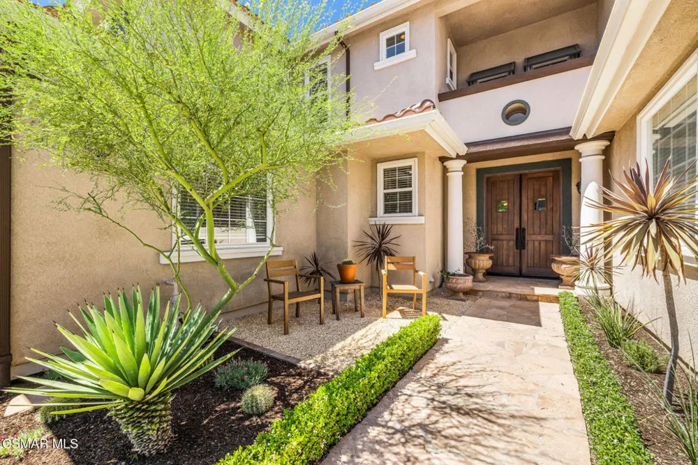 4567 Bristlecone Circle Moorpark, CA 93021