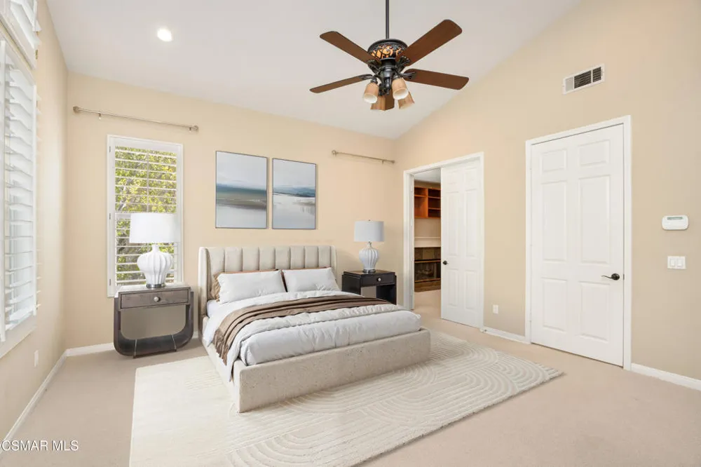921 Ellesmere Way Oak Park, CA 91377