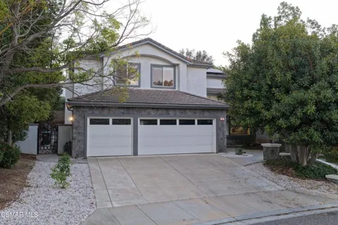 25 Humboldt Street