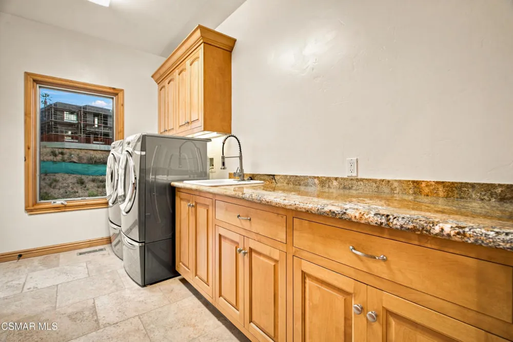 300 Kalorama Street Ventura, CA 93001