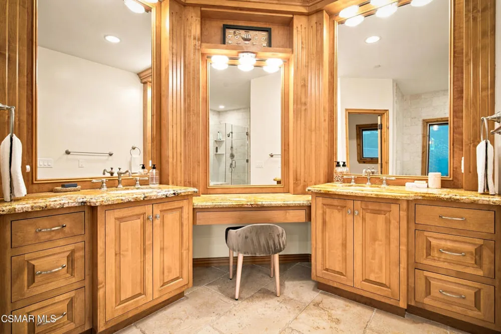 300 Kalorama Street Ventura, CA 93001