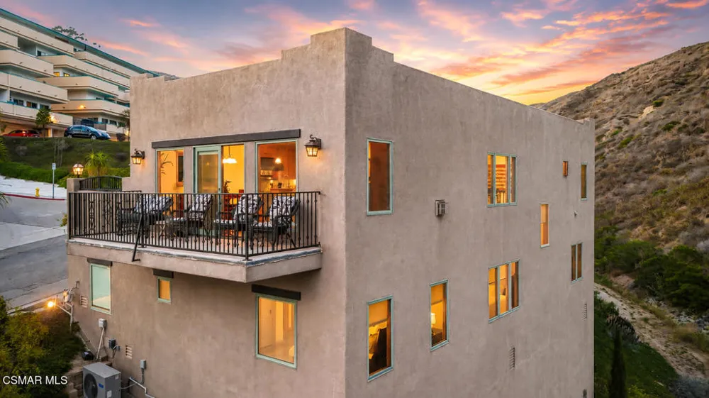 300 Kalorama Street Ventura, CA 93001