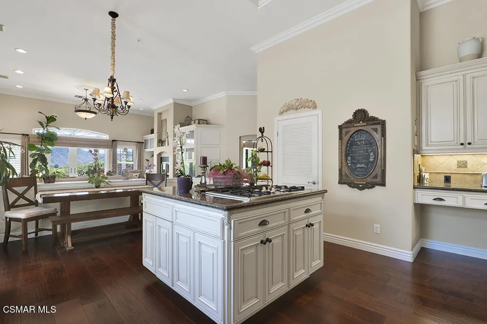 11020 E Las Posas Road Camarillo, CA 93012