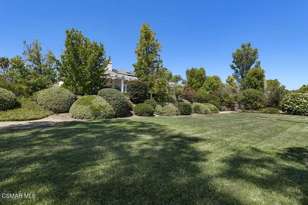 11020 E Las Posas Road Camarillo, CA 93012