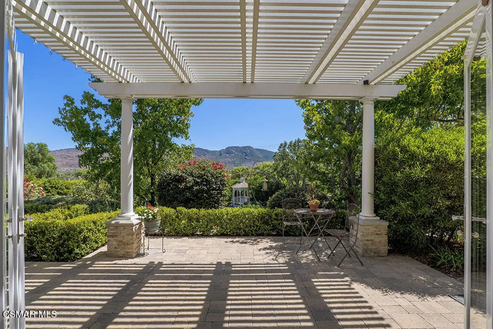 11020 E Las Posas Road Camarillo, CA 93012