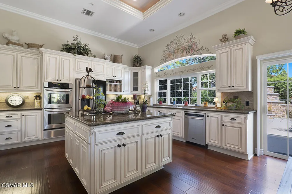 11020 E Las Posas Road Camarillo, CA 93012