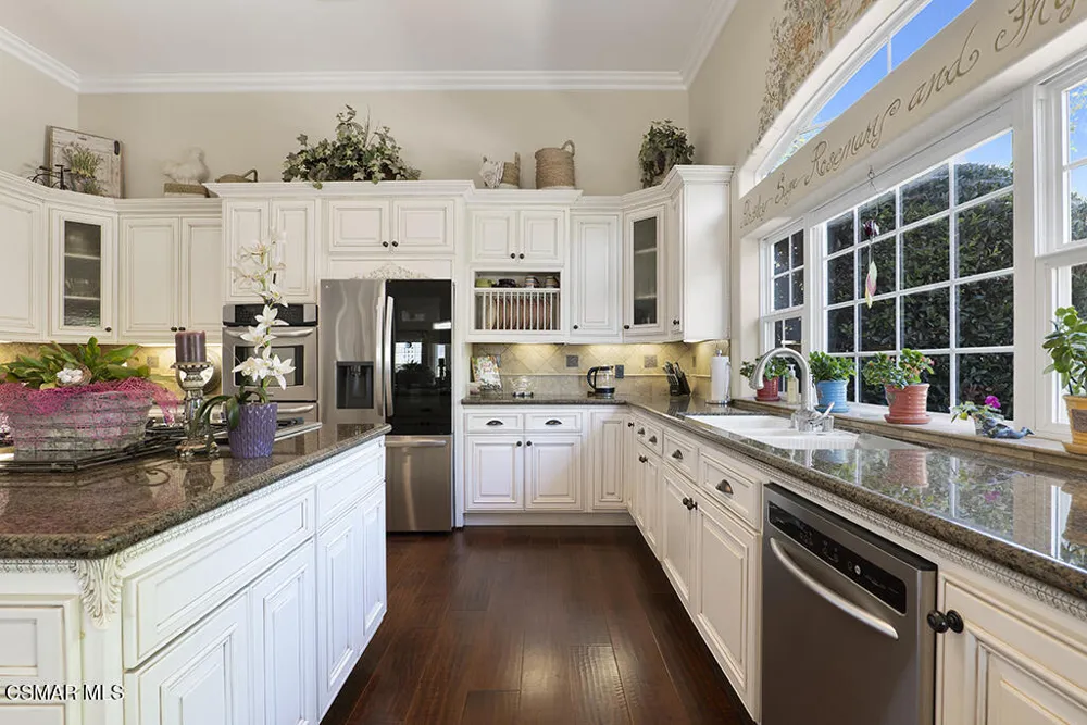 11020 E Las Posas Road Camarillo, CA 93012