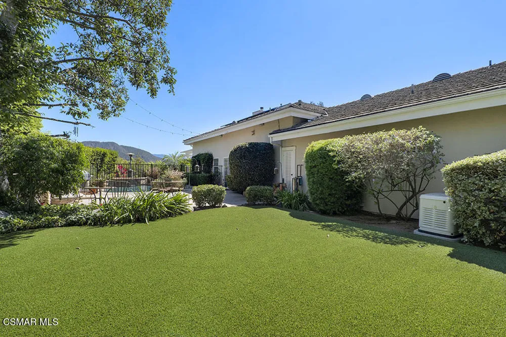 11020 E Las Posas Road Camarillo, CA 93012