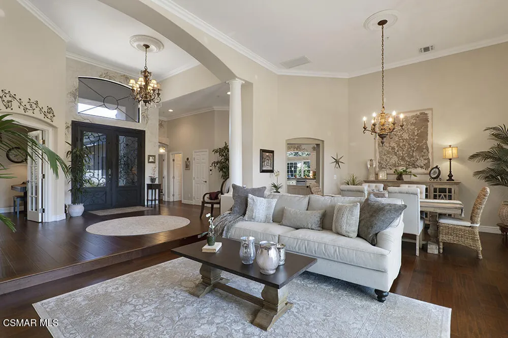 11020 E Las Posas Road Camarillo, CA 93012
