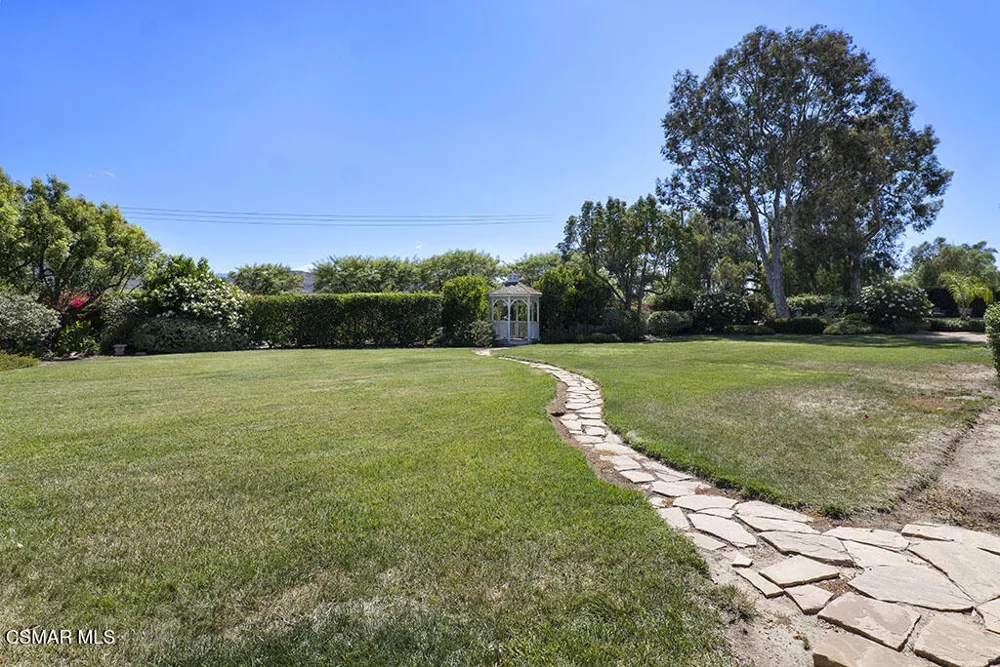 11020 E Las Posas Road Camarillo, CA 93012