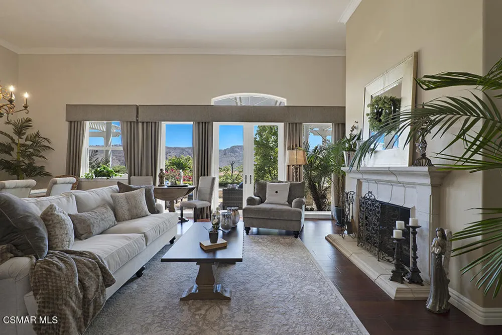 11020 E Las Posas Road Camarillo, CA 93012