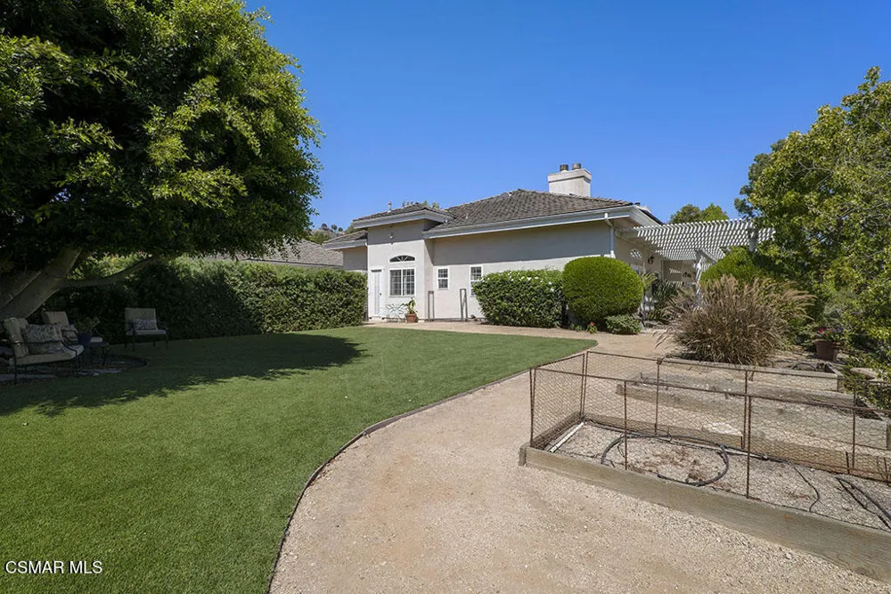 11020 E Las Posas Road Camarillo, CA 93012