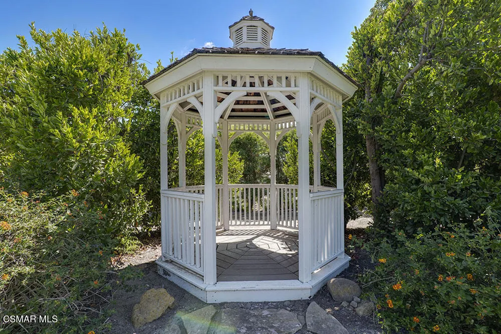 11020 E Las Posas Road Camarillo, CA 93012
