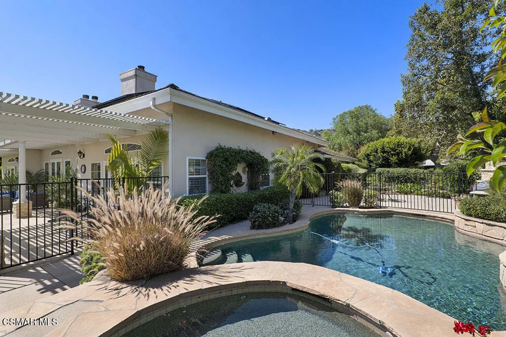 11020 E Las Posas Road Camarillo, CA 93012