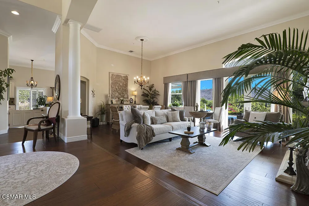 11020 E Las Posas Road Camarillo, CA 93012