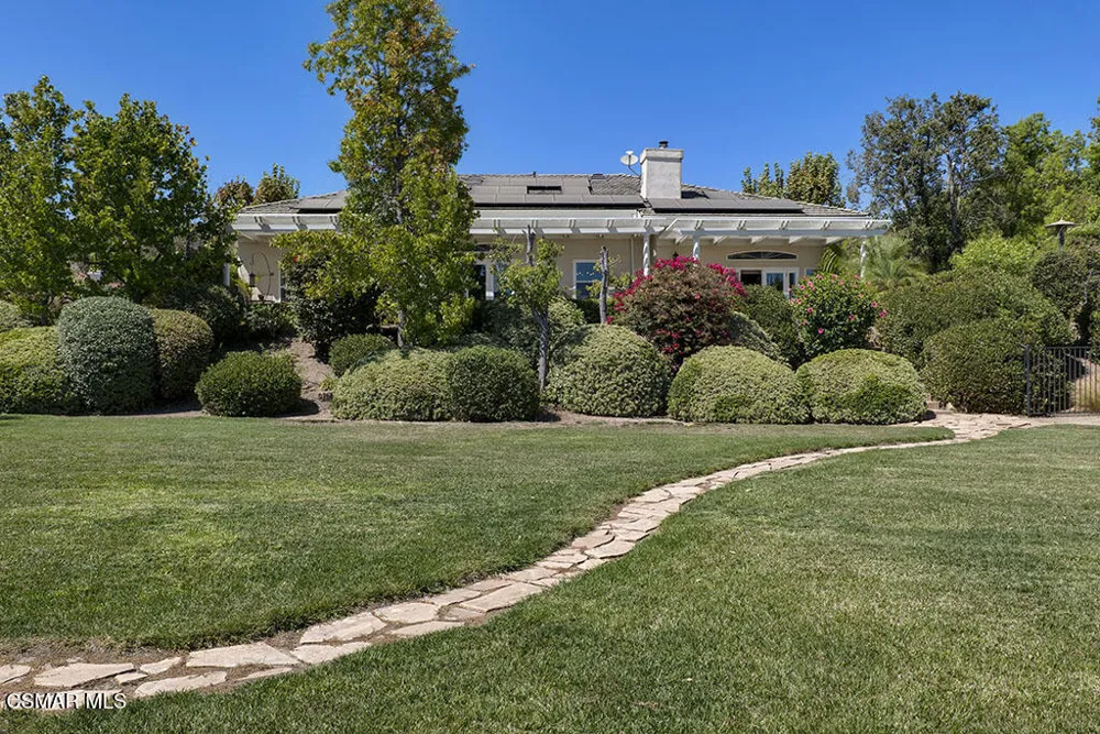 11020 E Las Posas Road Camarillo, CA 93012