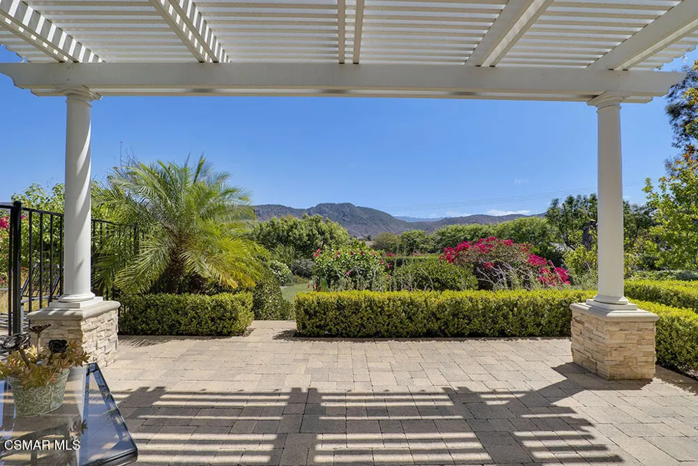 11020 E Las Posas Road Camarillo, CA 93012
