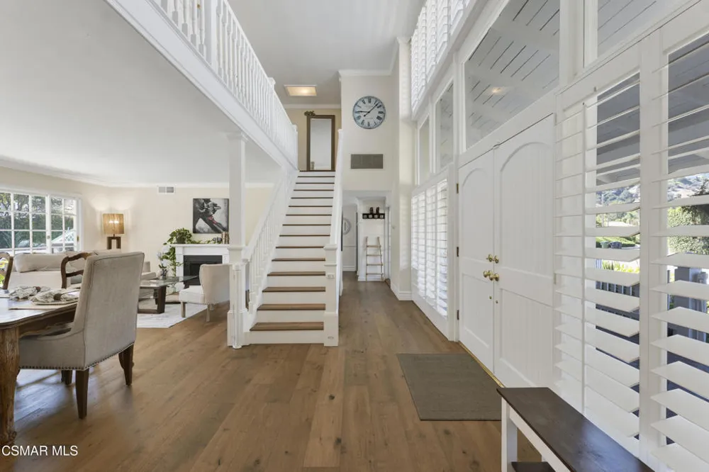 3948 Royal Glen Court Westlake Village, CA 91361