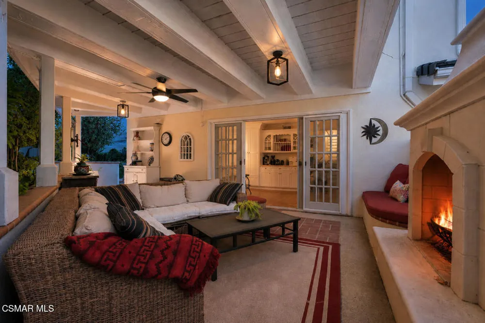 3948 Royal Glen Court Westlake Village, CA 91361