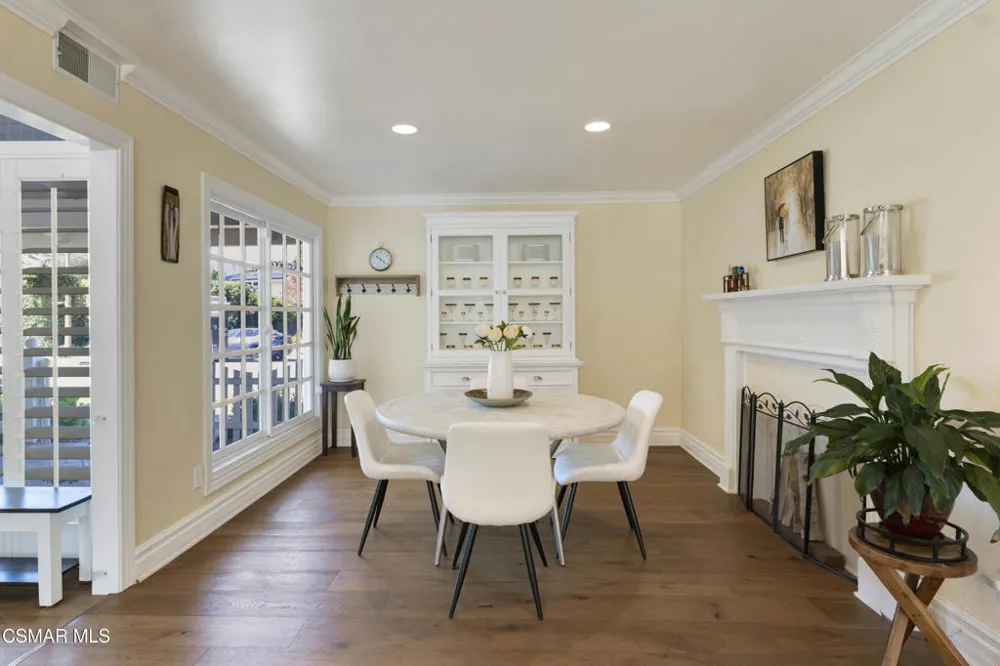 3948 Royal Glen Court Westlake Village, CA 91361