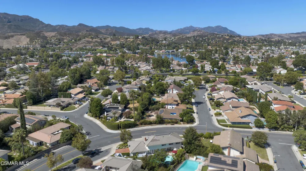 3948 Royal Glen Court Westlake Village, CA 91361