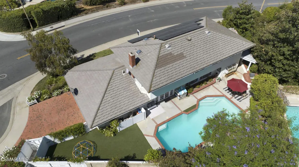 3948 Royal Glen Court Westlake Village, CA 91361