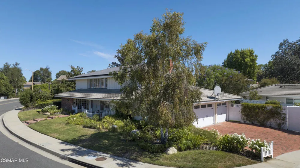 3948 Royal Glen Court Westlake Village, CA 91361