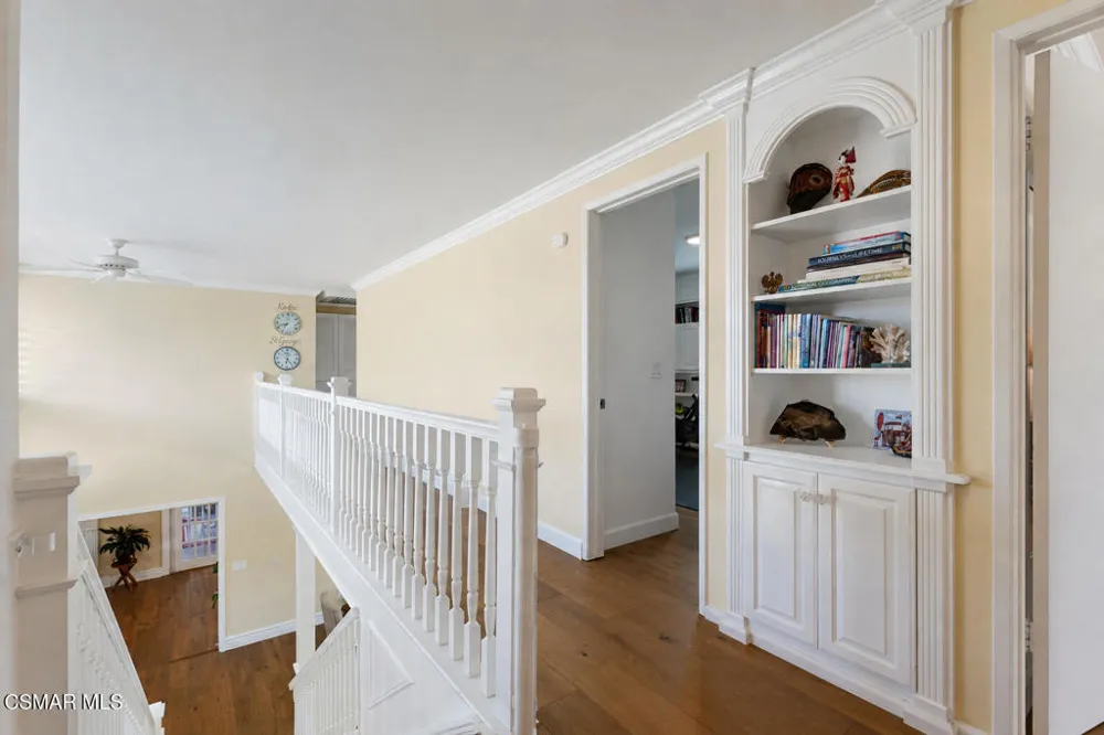 3948 Royal Glen Court Westlake Village, CA 91361