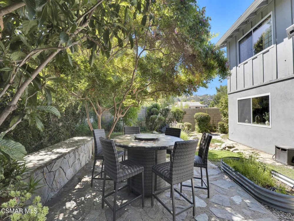 4334 Deerpark Court Westlake Village, CA 91361