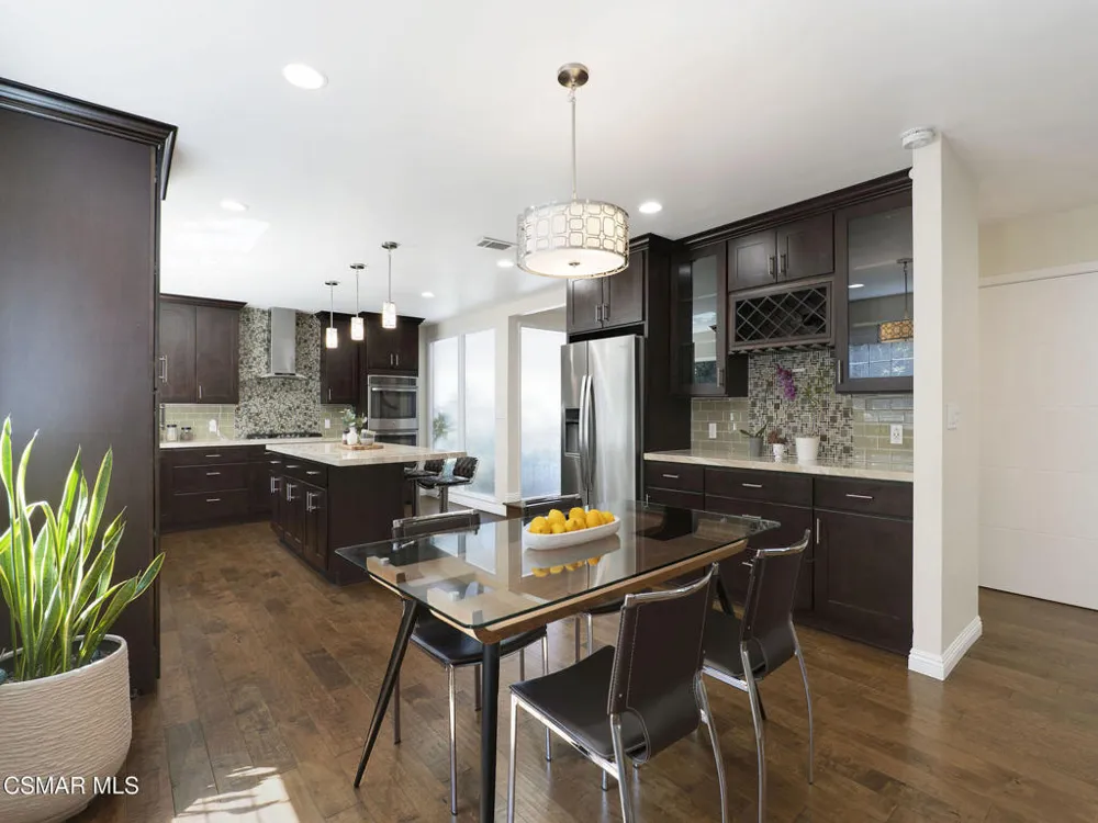 4334 Deerpark Court Westlake Village, CA 91361