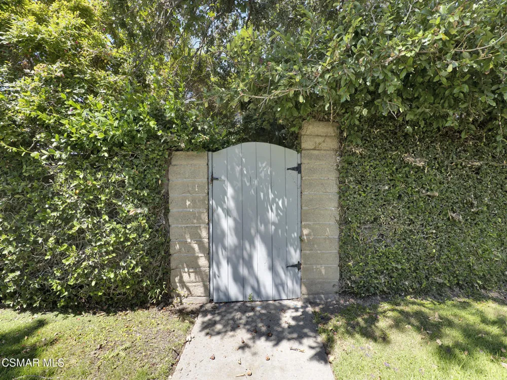 4334 Deerpark Court Westlake Village, CA 91361